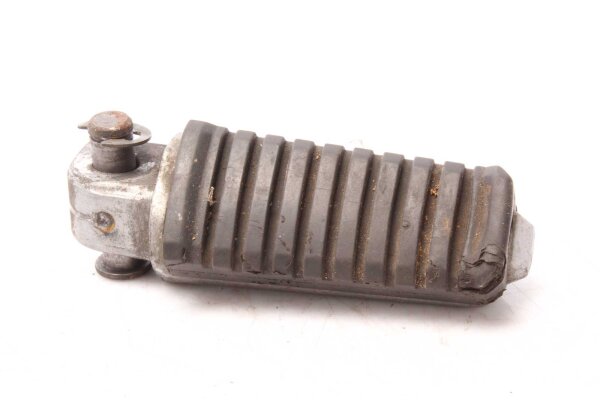 Fußraste hinten rechts Kawasaki GPZ 900 R ZX900A/1-6 84-89