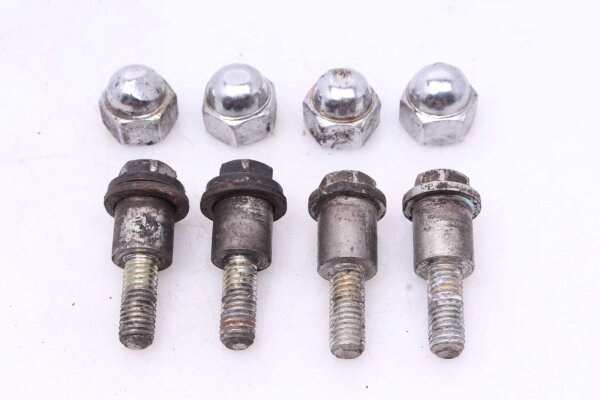 Sylinterikannen ruuvit Kawasaki Z 1000 MK2 KZT00A/A 79-80