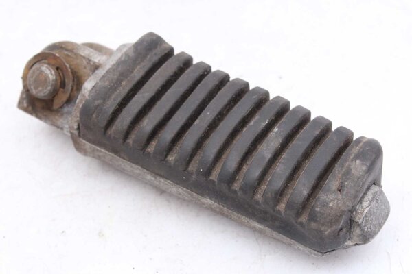 Footrest mounting plate front left Kawasaki GPZ 750 Unitrak ZX750A3 83-85