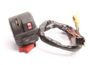 Ohjaustangon kytkimen ohjaustangon kiinnitys vasemmalla...