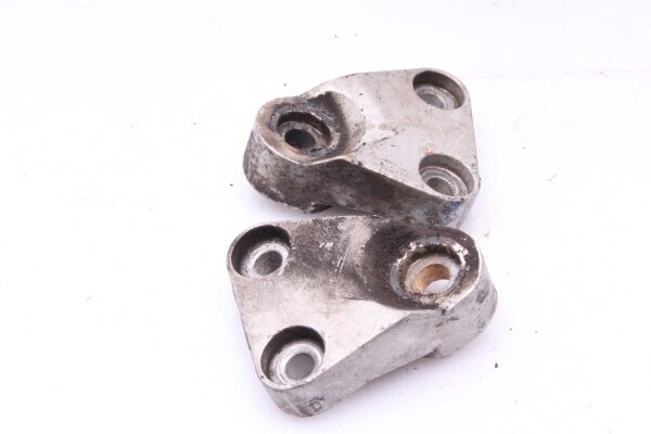 Placa de retención del reposapiés delantero izquierdo derecho Yamaha FZR 600 3HE 89-93