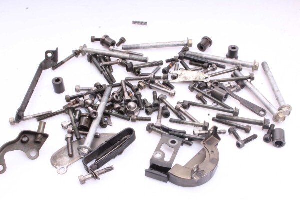 Lot of Retsteile Yamaha YZF R1 RN01 98-99