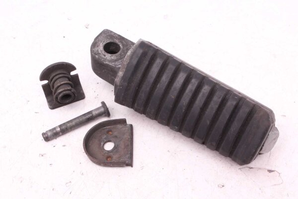 Oikea takajalkatuki Kawasaki GPZ 900 R ZX900A/1-6 84-89