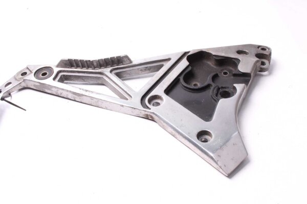 Fotstödets fästplatta till vänster Yamaha FJ 1200 1XJ 86-87