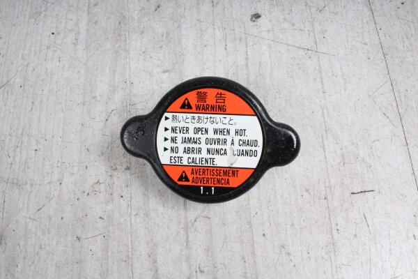Kühlerverschluss Deckel Thermostat Suzuki GSR 600 WVB9 06-11