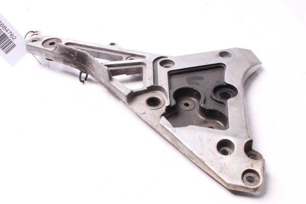 Fotstödets fästplatta till höger Yamaha FJ 1200 1XJ 86-87