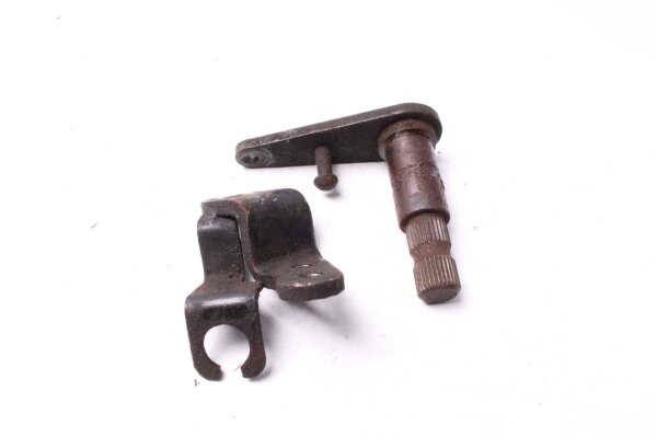 Takajarruvivun kiinnitys Kawasaki Z 440 KZ440A/H 82-83