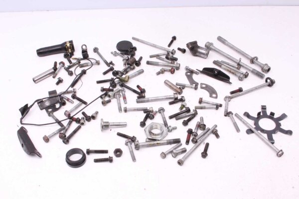 Blandat mycket återstående delar Kawasaki GPZ 305 EX305A 83-83