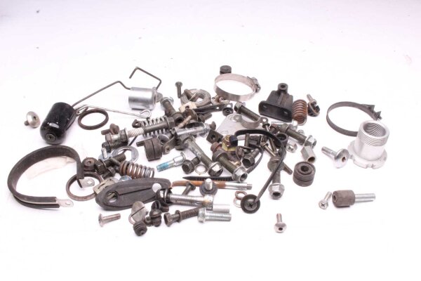 Blandet parti af resterende dele Kawasaki Unbekannt