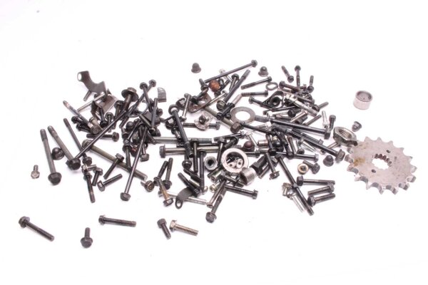 Lot of remaining engine parts Kawasaki GPZ 550 Unitrak ZX550A 84-89