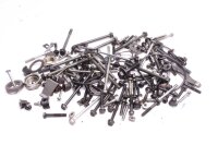 Lot of remaining engine parts Kawasaki GPZ 550 Unitrak...