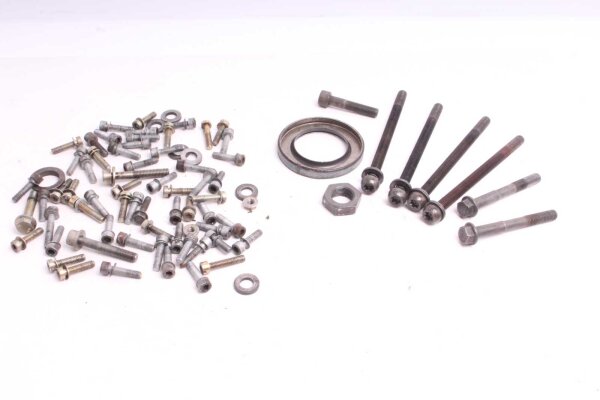 Blandet parti af resterende dele BMW K 1100 RS K589 0522 92-96
