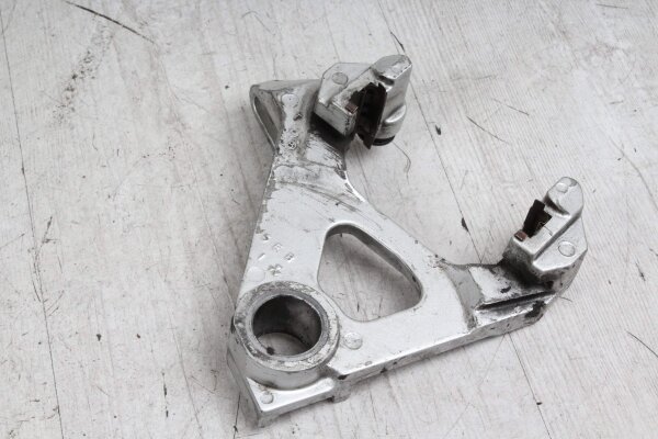 Supporto piastra dancoraggio pinza freno posteriore Yamaha YZF R6 RJ03 99-02