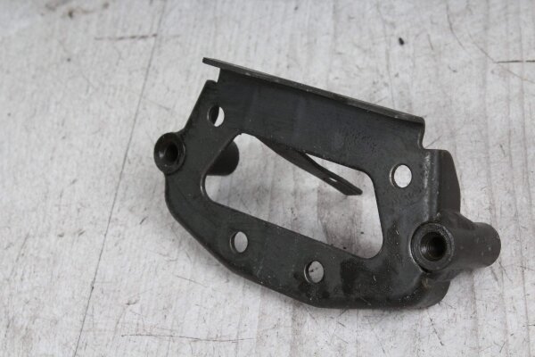 Connection holder air ducts at the front Yamaha YZF R6 RJ03 99-02