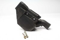 Ilmansuodatinkotelo Ilmansuodatinkotelo takana oikealla...