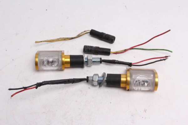 Edessä vasen oikea suuntavilkku MV Agusta Brutale 910 S F4 05-07