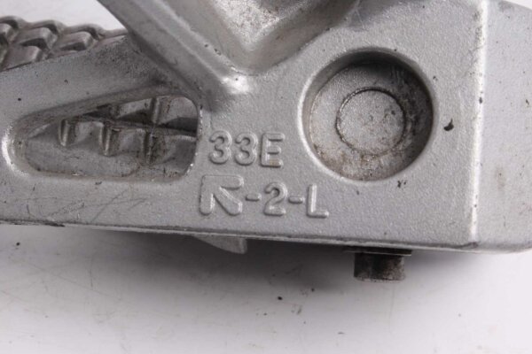 Takana vasen jalkatuki MV Agusta Brutale 910 S F4 05-07