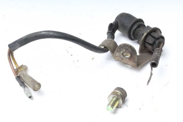 Bakre bromsljusströmställare Yamaha FZ 750 Genesis 2KK 87-90