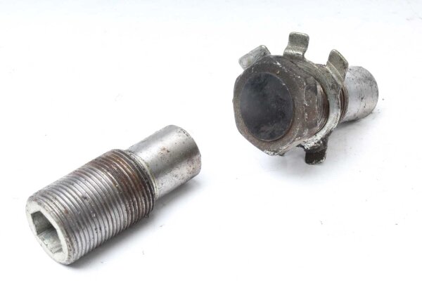 Kääntötappi Yamaha XVZ 12 T Venture 47G 84-85