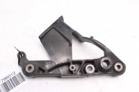 Fotstödshållplatta fram till höger Yamaha FZ 750 Genesis 2KK 87-90