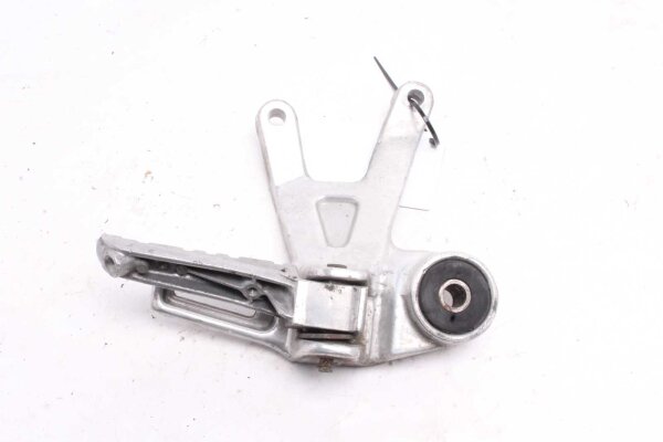 Takana oikea jalkatukijärjestelmä Yamaha FZ 750 Genesis 2KK 87-90