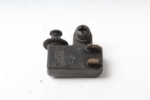 Brytare för bromsljus fram Yamaha FZ 750 Genesis 2KK 87-90