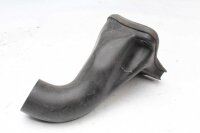 Insugskanalens luftkanal till höger Yamaha FZR 1000...