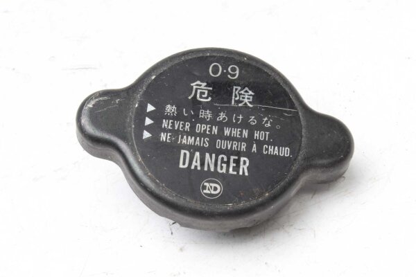 jäähdyttimen korkki Yamaha FZ 750 1FN 85-86