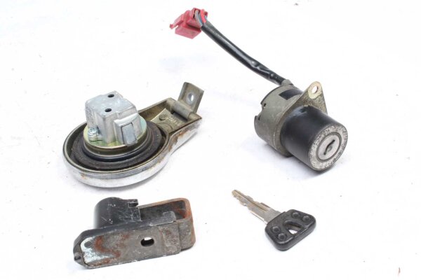 Låsuppsättning tändningslås tanklås Yamaha SR 125 SR125 96-02