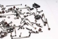 Lote mixto de piezas restantes. Yamaha XJ 900 F Strider 31A 83-84