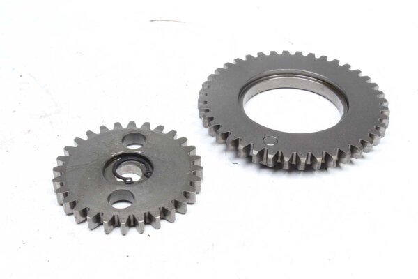 Öljypumpun hammaspyörä Kawasaki ER-5 Twister ER500A/A 97-00