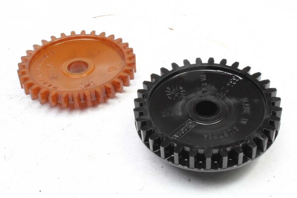 Piñón del engranaje impulsor BMW F 650 GS R13 0174 00-03