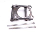 Soporte de montaje del motor en la parte inferior...