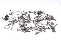 Lotto misto di parti rimanenti Yamaha XS 750 1T5 77-79