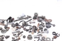 paljon jäljellä olevia osia Yamaha SR 125 SR125 96-02