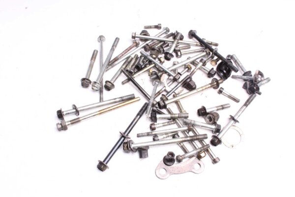 många återstående delar Yamaha XJ 900 F Strider 31A 83-84