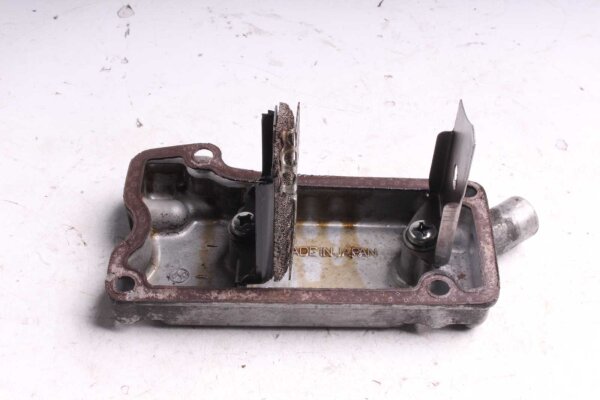 moottorin kannen tuuletus Kawasaki ZZR 1100 C ZXT10C/C 90-90