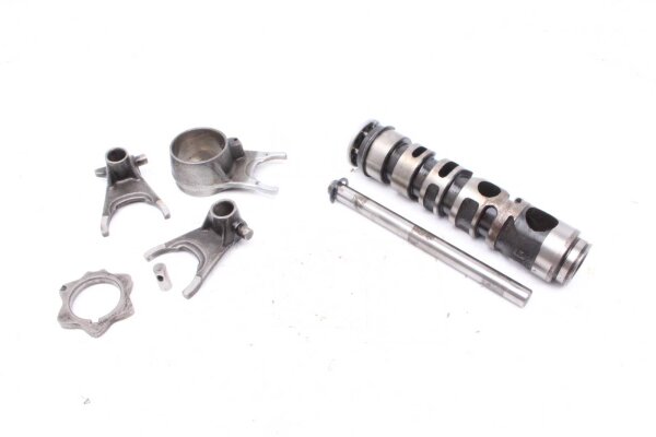 vaihteiston vaihteistorumpu vaihdekynsi Kawasaki GPZ 600 R ZX600A 85-90