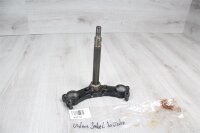 Lower fork bridge below Kawasaki GPZ 1000 RX ZXT00A 86-87