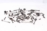 Många återstående delar Yamaha XS 400...