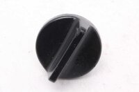 Täyttöaukon kannen sulkeminen Kawasaki ZRX 1200...