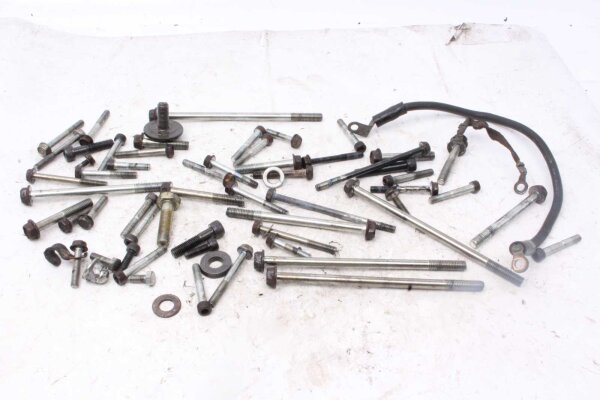 Beaucoup de pièces restantes Yamaha XS 360 1U4 77-78