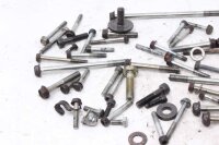 Beaucoup de pièces restantes Yamaha XS 360 1U4 77-78