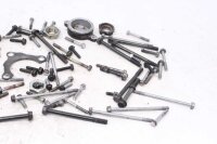 Paljon jäljellä osia Kawasaki Z 750 E KZ750E/E 80-82