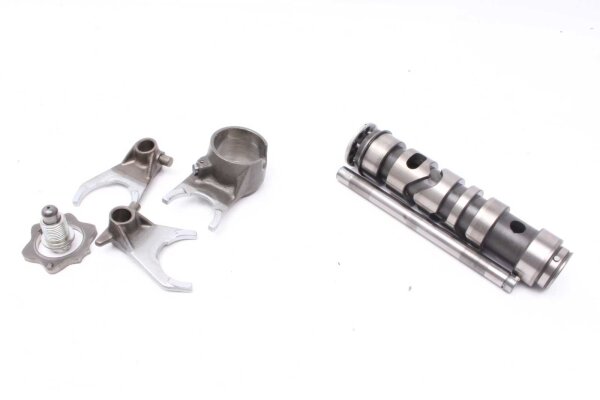 Vaihteiston vaihteistorummun vaihdekynsi Kawasaki Z 750 E KZ750E/E 80-82