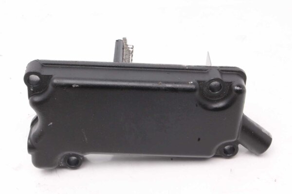 Moottorin kannen tuuletus Kawasaki ZRX 1200 R ZRT20A 01-08