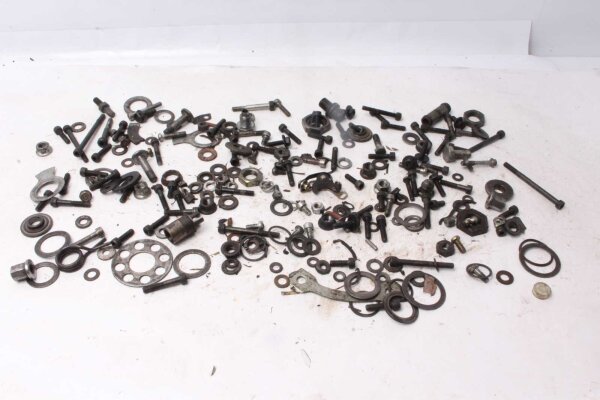 Många återstående delar Yamaha SR 500 2J4 78-83