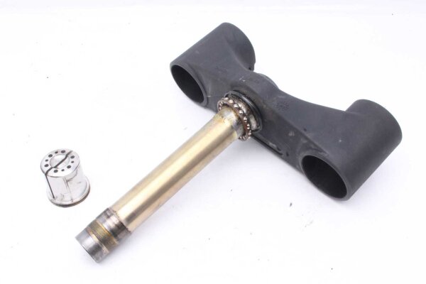 Fork bridge below MV Agusta Brutale 750 S Brutale F4 03-05