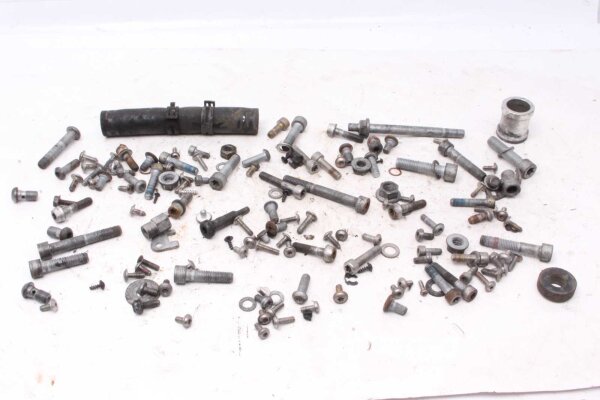 Blandat mycket återstående delar BMW R 1200 R R1ST 0378 K27 06-14