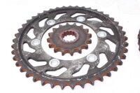 Ketjusarja ketjupyörä Yamaha YZF R1 RN04 00-01